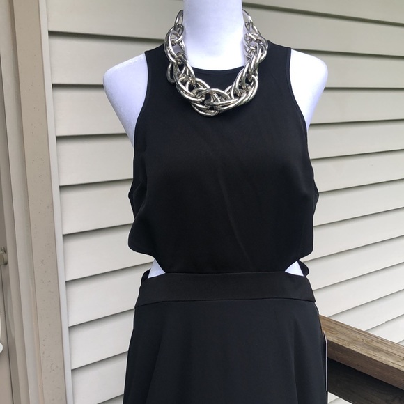 Sexy Maxi by Express - Picture 6 of 16